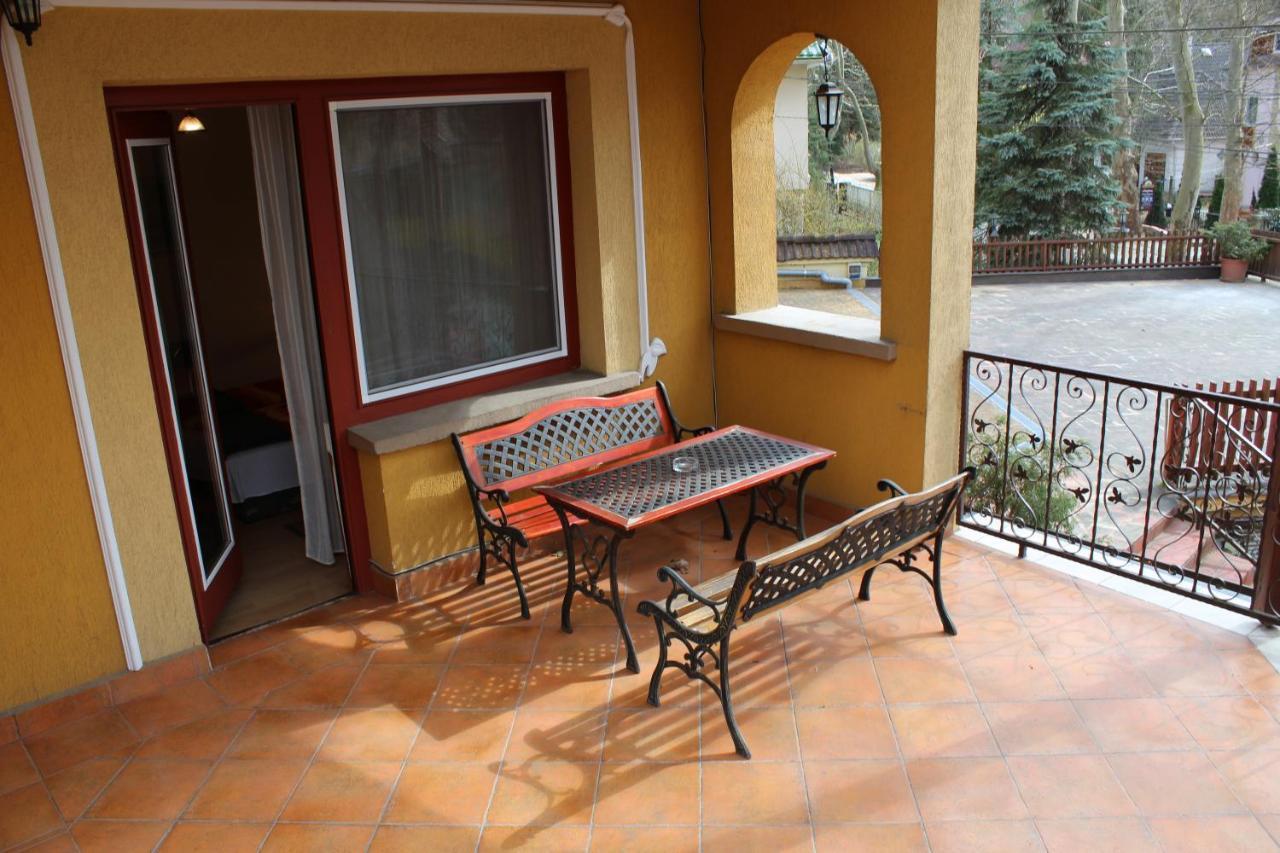 Herczeg Apartment Miskolc Exteriör bild