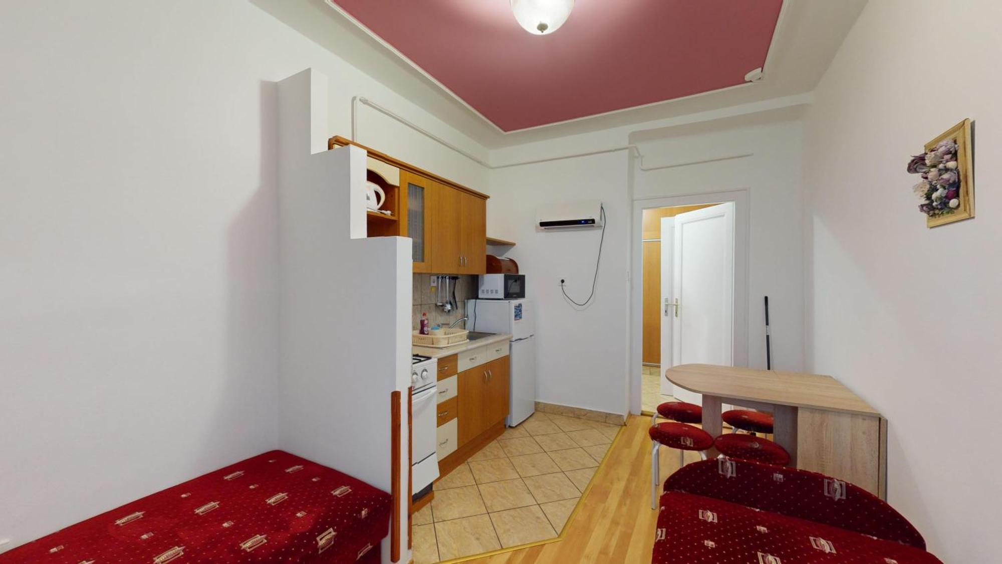 Herczeg Apartment Miskolc Exteriör bild