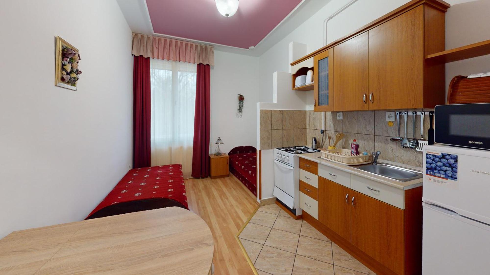 Herczeg Apartment Miskolc Exteriör bild
